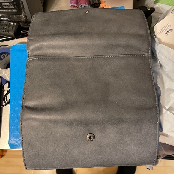 Gray Tri-Fold Wallet - Picture 3 of 3